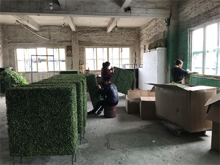 artificial tree factory