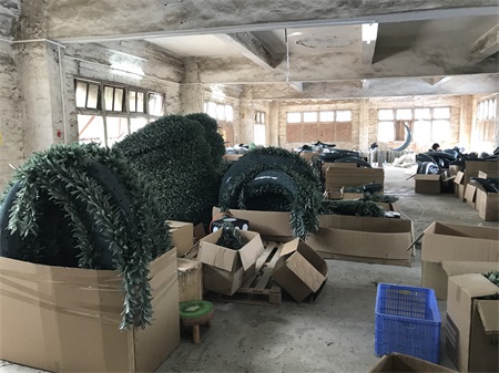 artificial tree factory